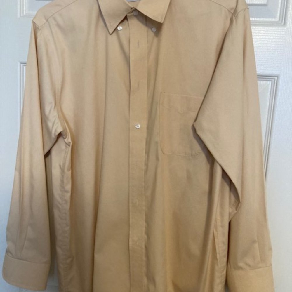 Men's long sleeve dress shirt